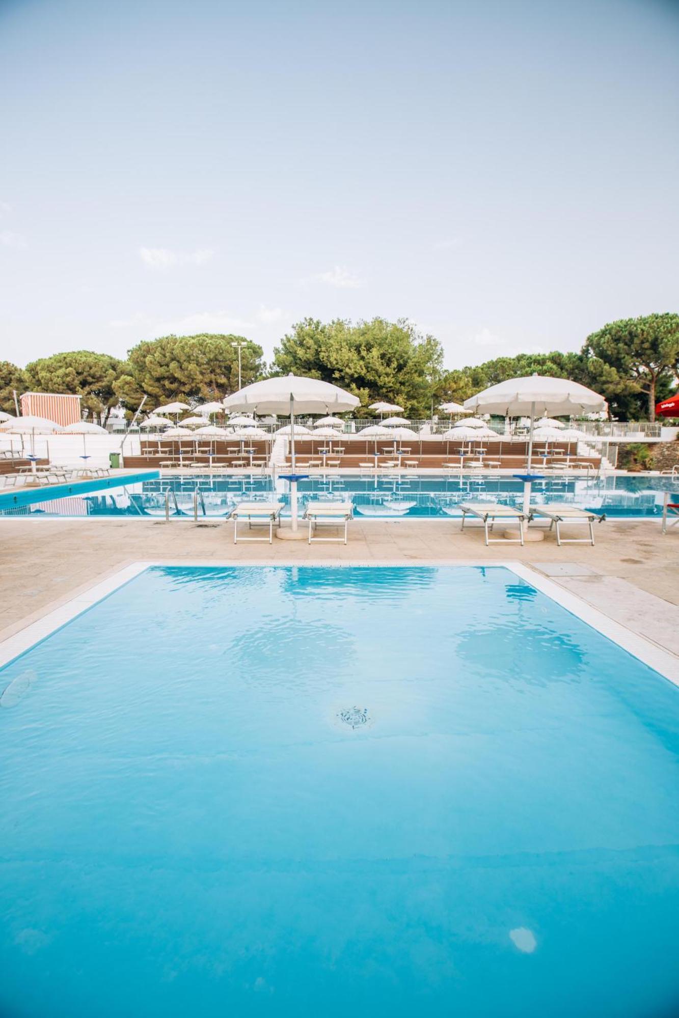 Porto Giardino - Cdshotels Monopoli Eksteriør billede